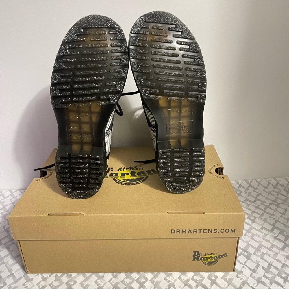 Dr. Martens 1460 Polka Dot Smooth Leather Lace Up Boots, EU 39, US 8 - Picture 10 of 10